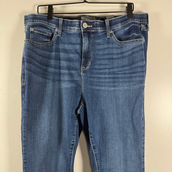Torrid Women's High Rise Stretch 5 Pockets Cropped Bootcut Jeans Med Wash 18 - Picture 2 of 9